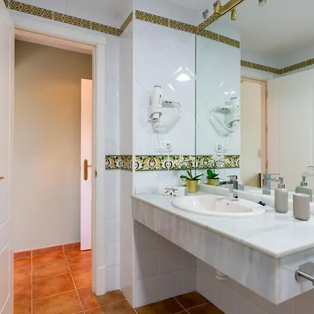 La Quinta Golf By Msholidays Apartment *